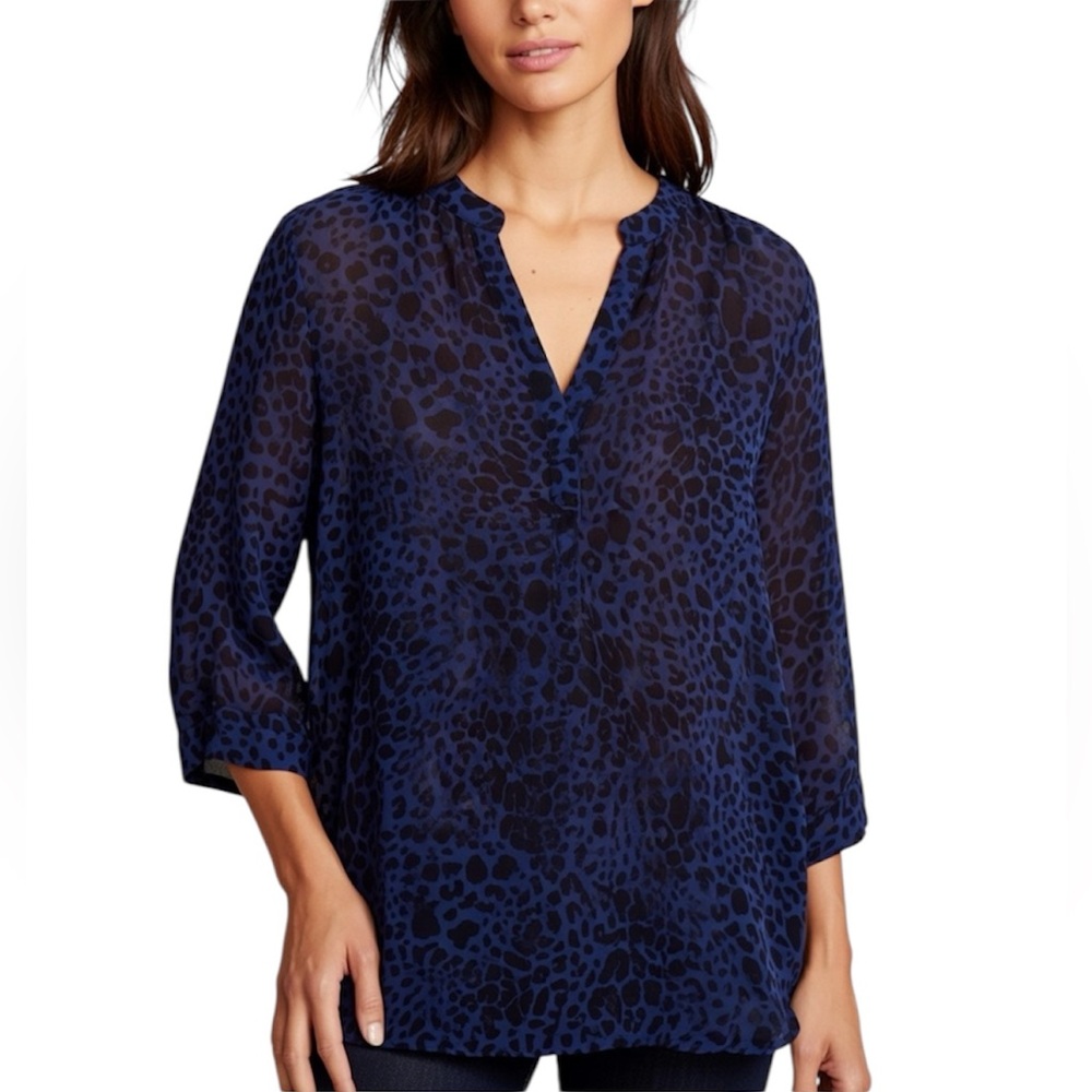 WILLI SMITH Animal Print Blue And Black V-NeckBlouse